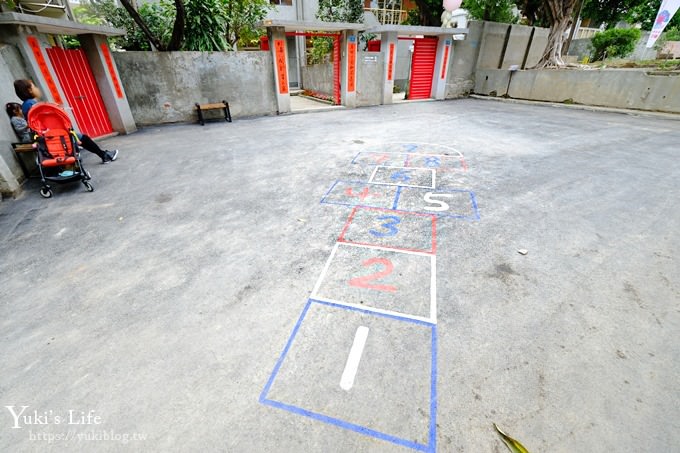 新北景點【空軍三重一村-新北市眷村文化園區】兒童遊戲室×互動式親子景點×文青美拍藝術村 - yuki.tw