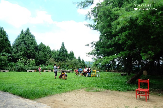 新竹景觀餐廳【大山北月】童趣校園風格草皮景觀餐廳×外拍親子景點 - yuki.tw