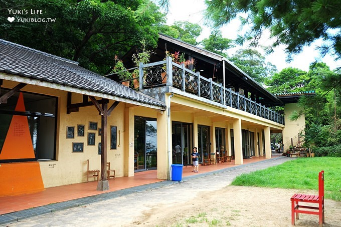 新竹景觀餐廳【大山北月】童趣校園風格草皮景觀餐廳×外拍親子景點 - yuki.tw