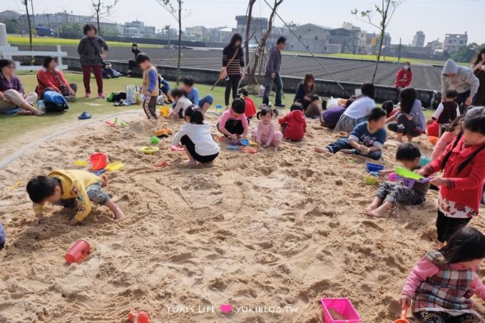 雲林景點【千巧谷牛樂園牧場】免門票大沙坑觀光牧場×手作窯烤PIZZA、鮮奶茶、麵包蛋糕 - yuki.tw