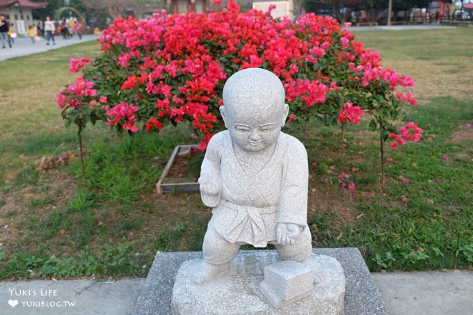 台南景點【佳福寺】滾輪溜滑梯兒童樂園×免費親子景點×烤肉區×野餐大草皮 - yuki.tw