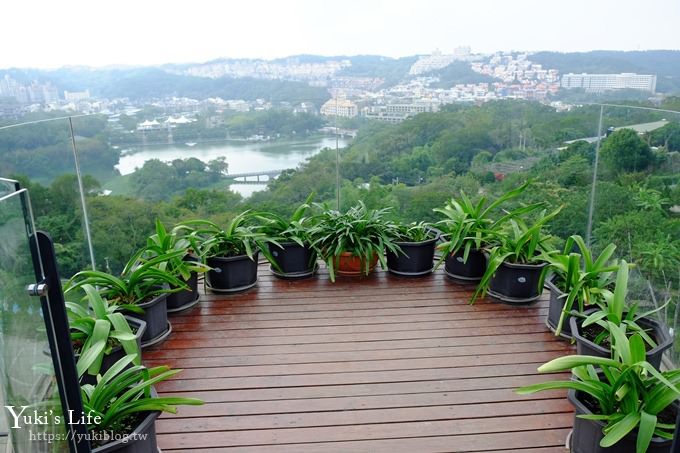 新竹景點【101高山頂景觀餐廳】環狀透明觀景台IG美拍點×青草湖夜景餐廳 - yuki.tw