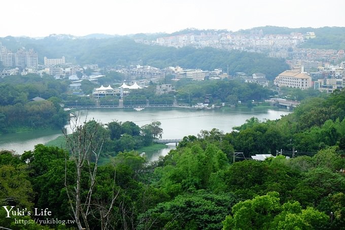 新竹景點【101高山頂景觀餐廳】環狀透明觀景台IG美拍點×青草湖夜景餐廳 - yuki.tw