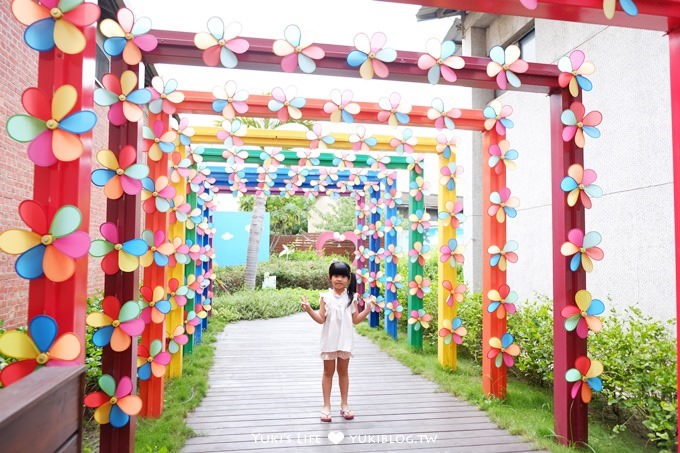 彰化免費景點【茉莉花壇夢想館】貓咪彩色歐風童話村、老穀倉茉莉花主題館 - yuki.tw