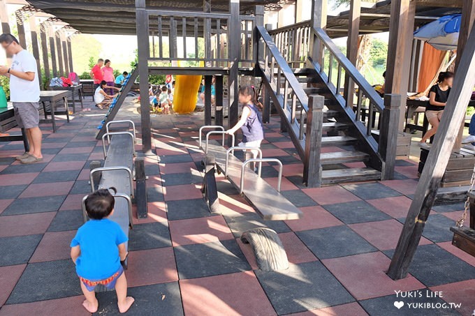 桃園新屋景觀餐廳【3號咖啡】峇里島庭院大草皮×溜滑梯沙坑親子寵物餐廳 - yuki.tw