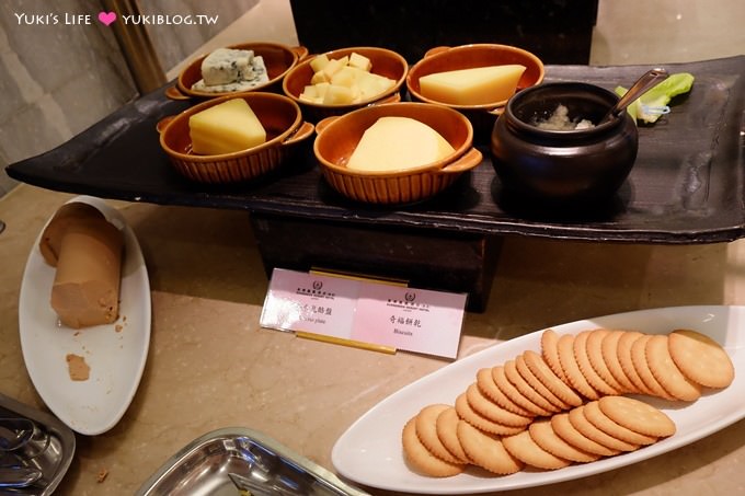 宜蘭礁溪住宿【長榮鳳凰酒店】春暖迎賓遇見繽紛●一泊二食(泡湯和採果活動) 不用出門的飯店旅行 - yuki.tw