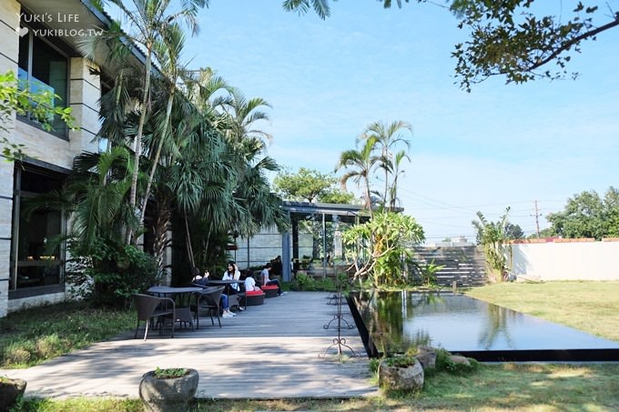 桃園蘆竹美食【NiNi尼尼義大利庭園餐廳】水池草皮南洋風景觀餐廳×餐點大份量CP值高(適合親子、家人聚餐) - yuki.tw