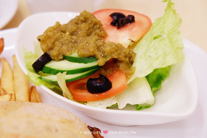 【永康街美食】Mactugal澳譽葡澳門豬扒包‧與法國麵包的結合❤(近東門站) - yuki.tw