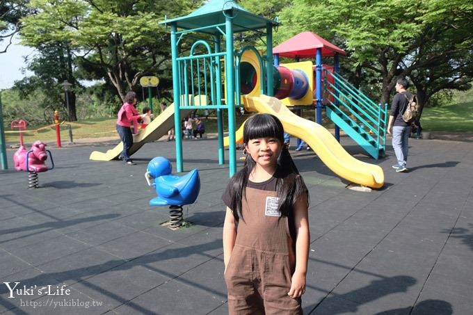 桃園景點【大溪埔頂公園】花海大草皮×親子景點 溜滑梯野餐好去處！(交通玩法攻略圖) - yuki.tw