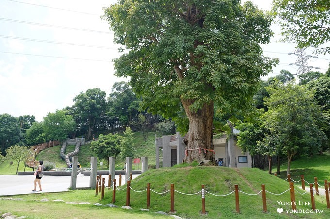 新北中和免費親子景點【錦和運動公園】超長溜滑梯×兒童遊樂區×運動野餐好去處 - yuki.tw