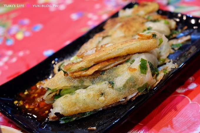 宜蘭頭城美食【老街懷舊食堂】古早味壞舊街景✕超大塊雞排飯 - yuki.tw