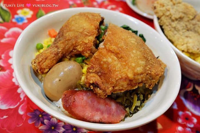 宜蘭頭城美食【老街懷舊食堂】古早味壞舊街景✕超大塊雞排飯 - yuki.tw