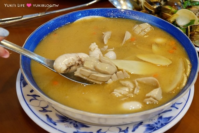 宜蘭冬山美食【富哥活海產】好吃海鮮料理.附贈頂級水果盤!超讚的啦! - yuki.tw