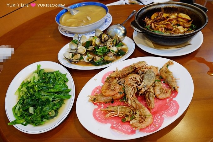 宜蘭冬山美食【富哥活海產】好吃海鮮料理.附贈頂級水果盤!超讚的啦! - yuki.tw