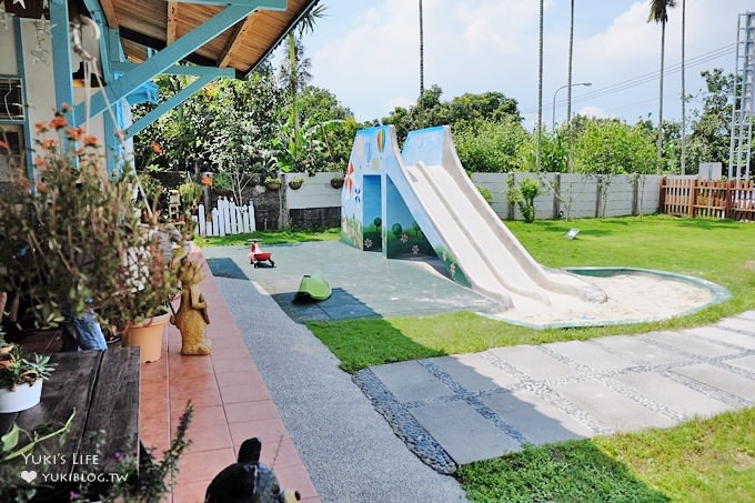 嘉義親子餐廳/親子景點【德蘭日式庭園簡餐】天主教堂幼兒園改建×童趣大象磨石子溜滑梯草皮沙坑(也有室內外遊戲區) - yuki.tw