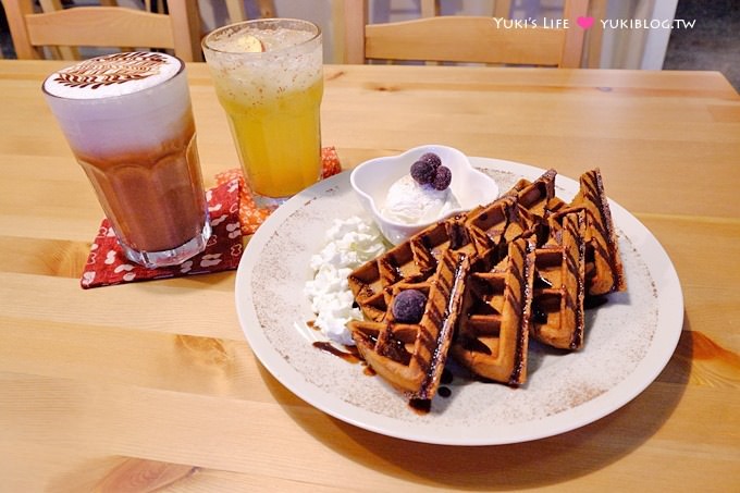 樹林美食【馬里珈琲】社區巷弄溫馨手沖咖啡店.好吃鬆餅.真的布丁! - yuki.tw