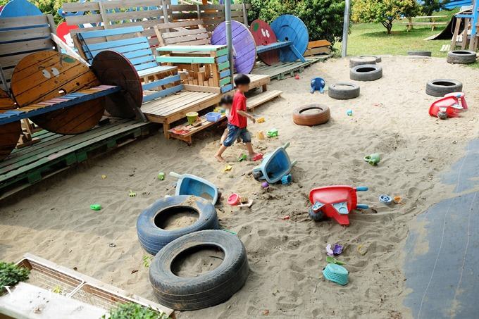 台中景點【公老坪親子餐廳】景觀親子景點、小型動物園、手作遊具隨你玩 - yuki.tw