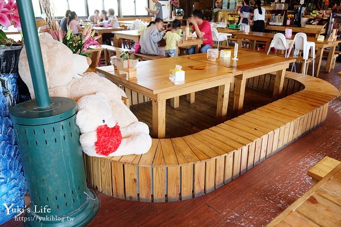 台中景點【公老坪親子餐廳】景觀親子景點、小型動物園、手作遊具隨你玩 - yuki.tw