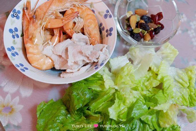 廚房習作【富味鄉芝麻醬、純芝麻香油】夏日涼拌料理~小黃瓜涼麵、豪華沙拉輕鬆做! - yuki.tw