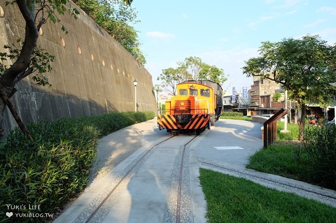 新北免費親子景點┃來百年古蹟『山佳車站』當小小站長~鐵道公園立體彩繪超可愛 - yuki.tw