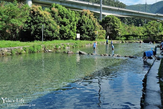 宜蘭景點【東岳湧泉公園】14度天然冷泉免費親子景點×野餐賞火車趣囉！(南澳景點) - yuki.tw