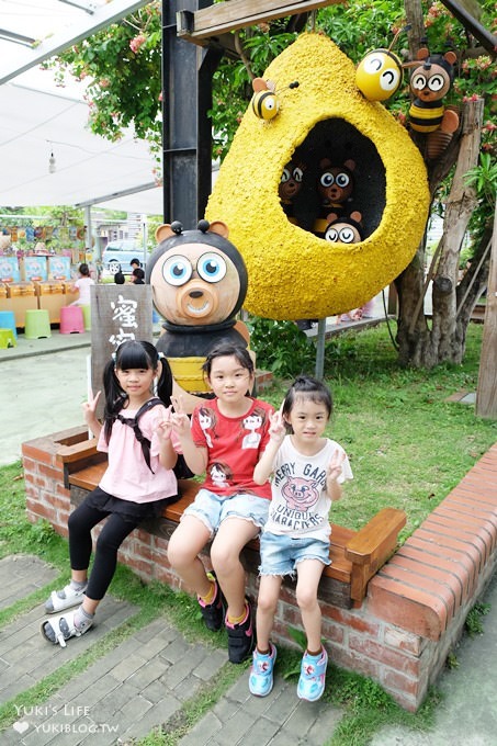 免門票親子景點【台北花卉村】胖胖熊氣墊樂園好FUN電×花草盆栽×馬賽克DIY×家人聚餐好去處(彭師傅料理) - yuki.tw