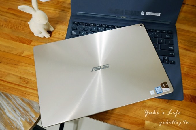 質感系大螢幕【ASUS Transformer 3 (T305)冰柱金】時尚變形筆電由你自己決定 - yuki.tw