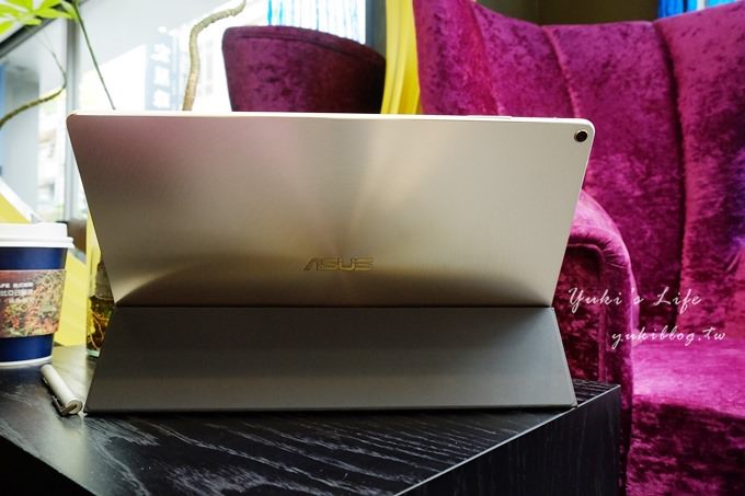 質感系大螢幕【ASUS Transformer 3 (T305)冰柱金】時尚變形筆電由你自己決定 - yuki.tw