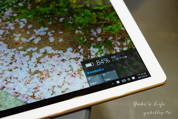 質感系大螢幕【ASUS Transformer 3 (T305)冰柱金】時尚變形筆電由你自己決定 - yuki.tw