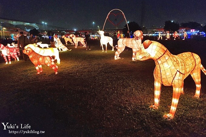 2018新北燈會 旺來福來花燈資訊》巨型限量扭蛋×大台北都會公園草皮親子野餐去(三重捷運站) - yuki.tw