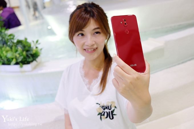 【ASUS ZenFone 5Q 愛戀紅】超廣角四鏡頭×前後都好拍！旅遊、出國就靠它！(實拍分享) - yuki.tw