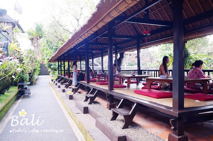 【峇里島烏布餐廳】Cafe Lotus蓮花餐廳、星巴克、Samaya Ubud超美森林villa河畔下午茶 - yuki.tw