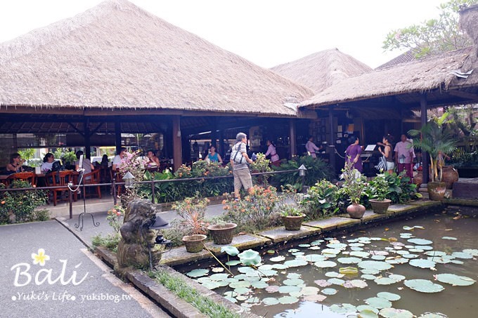 【峇里島烏布餐廳】Cafe Lotus蓮花餐廳、星巴克、Samaya Ubud超美森林villa河畔下午茶 - yuki.tw