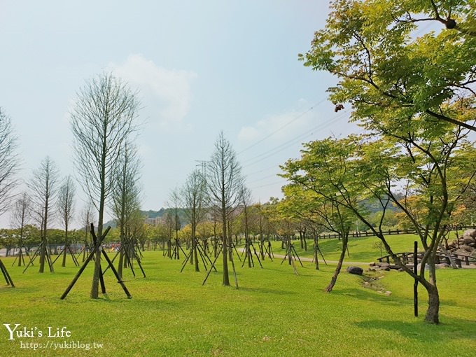 免費桃園景點【大溪河濱公園】落羽松季節必訪×LOVE場景×兒童遊戲場～親子假日野餐騎腳踏車好去處！ - yuki.tw