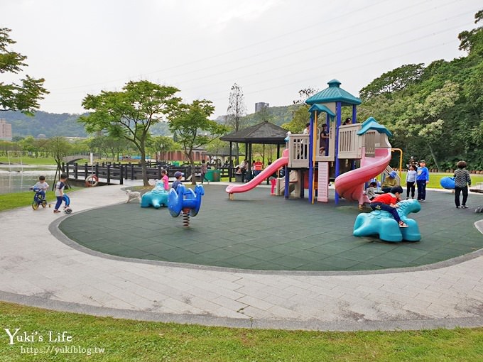 免費桃園景點【大溪河濱公園】落羽松季節必訪×LOVE場景×兒童遊戲場～親子假日野餐騎腳踏車好去處！ - yuki.tw