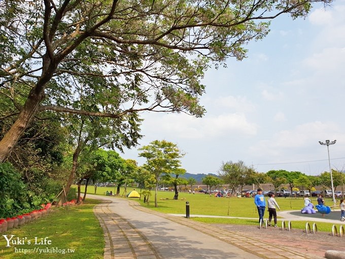 免費桃園景點【大溪河濱公園】落羽松季節必訪×LOVE場景×兒童遊戲場～親子假日野餐騎腳踏車好去處！ - yuki.tw