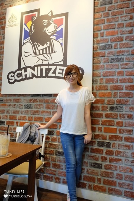 曼谷美食【Schnitzel's】隱藏版好吃漢堡美式餐廳 - yuki.tw