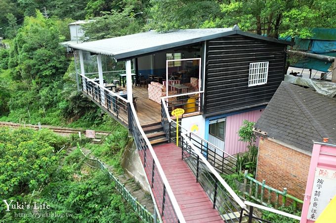 新竹景點【內灣愛情故事館】浪漫約會景觀餐廳、賞火車、拍婚紗場景~ - yuki.tw