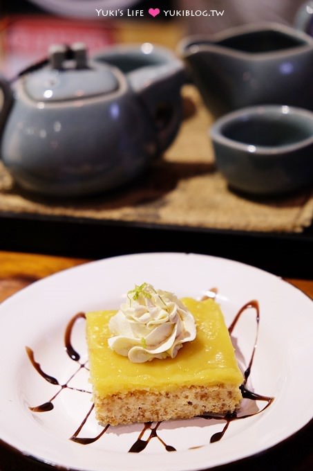 宜蘭【CAFÉ SLOW TRAIN 小火車咖啡館】幾米公園旁老倉庫特色餐廳@宜蘭火車站 - yuki.tw