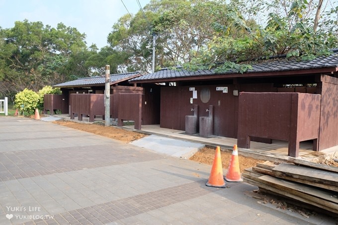 新竹免費親子景點【青青草原】超長彩色磨石子溜滑梯×踏青野餐好去處 - yuki.tw