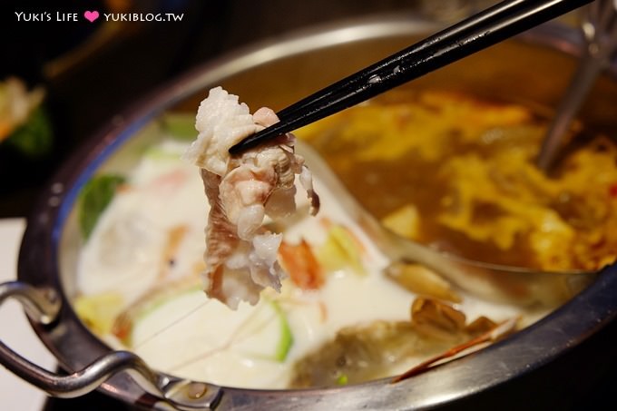 台北美食【八海精緻鍋物料理】豐富海鮮、超多食材火鍋麻辣鍋吃到飽 @西門町店 - yuki.tw