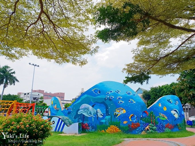 彰化景點【彰化市兒童公園】鯨魚造型3D彩繪戲水區、夏日免費玩水、IG美拍好去處！ - yuki.tw