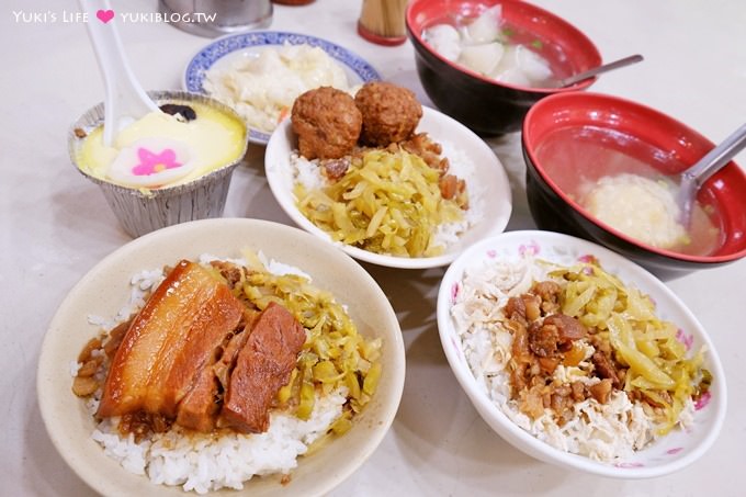 高雄小吃【南豐魯肉飯(自強夜市)】一大塊滷肉好豪邁、獅子頭飯也推薦! - yuki.tw