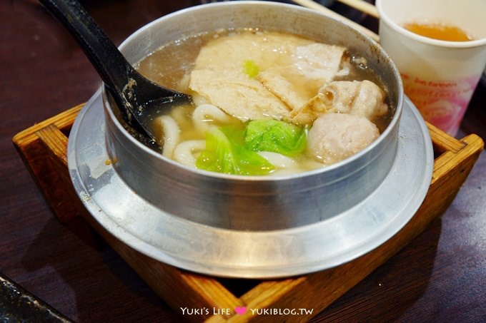 蘆洲美食【日廚生魚片丼】CP值超高百元超大塊魚肚生魚片丼、熟食海鮮丼等多款丼飯❤ - yuki.tw