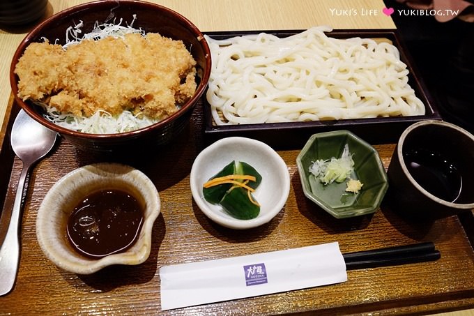 台北美食【大戶屋】日本料理餐廳●雞排醬蓋飯+木盒烏龍麵 @台北火車站 - yuki.tw