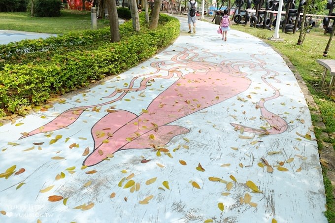 彰化芬園親子景點【就是愛荔枝樂園】天空闖關主題體健設施、大草皮奔跑野餐場地 - yuki.tw