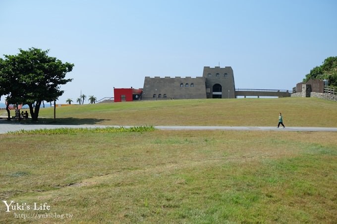 基隆景點》和平島公園，無邊際天然海泳池、兒童戲水池、大沙堡遊客中心喝咖啡好讚！ - yuki.tw