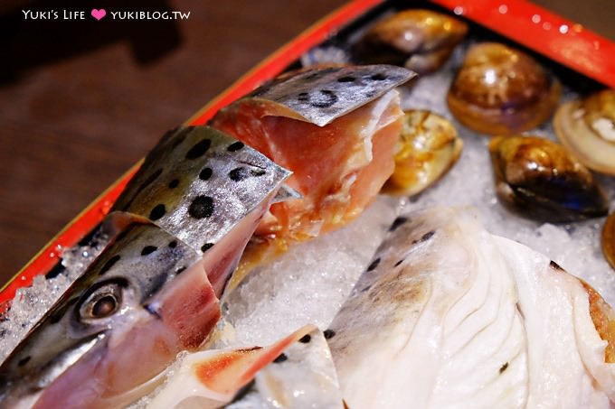 新莊美食【鮮匯頂級鍋物】海鮮不哩啊青的肉品吃到飽火鍋~推薦牛奶鍋 @新莊捷運站 - yuki.tw