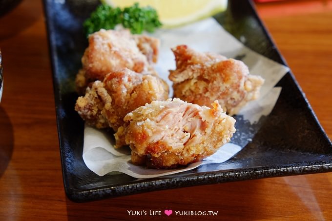 台中美食【空海拉麵】穿圍兜吃拉麵~日本連線連鎖口味❤ - yuki.tw