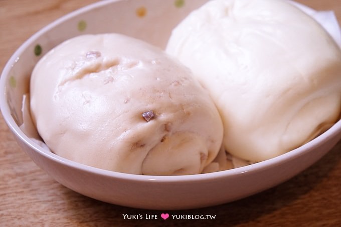 新莊美食推薦【雙喜饅頭】超夯有餡料的實在饅頭(牛奶起司、芋頭紅豆) - yuki.tw